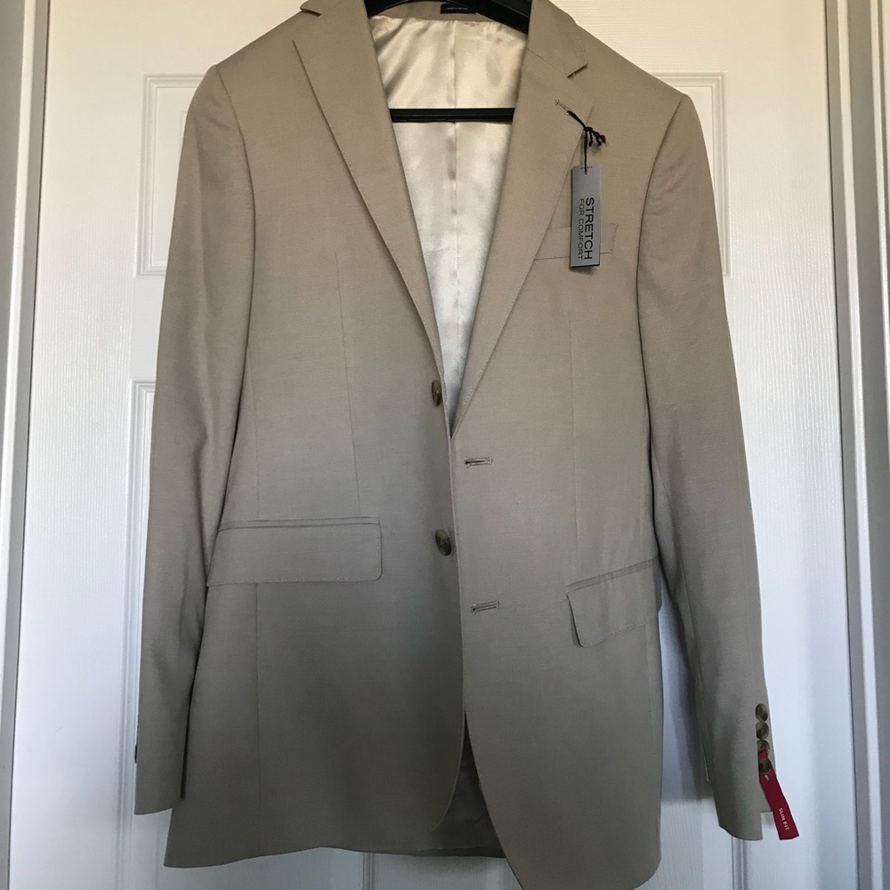 Men’s suits brand new still with tags
